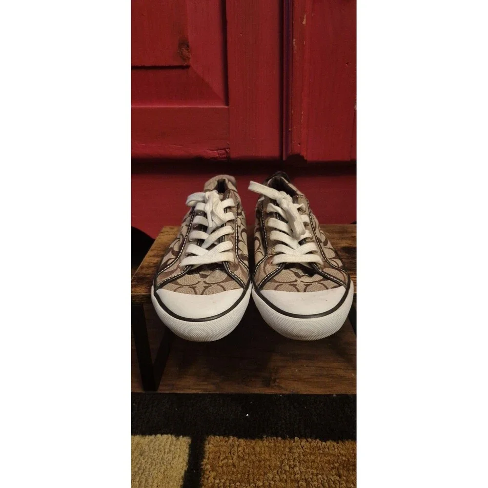 Coach 6.5 B Barret Signature Sneakers In Brown & Tan Flat Lace Ups Womens EUC